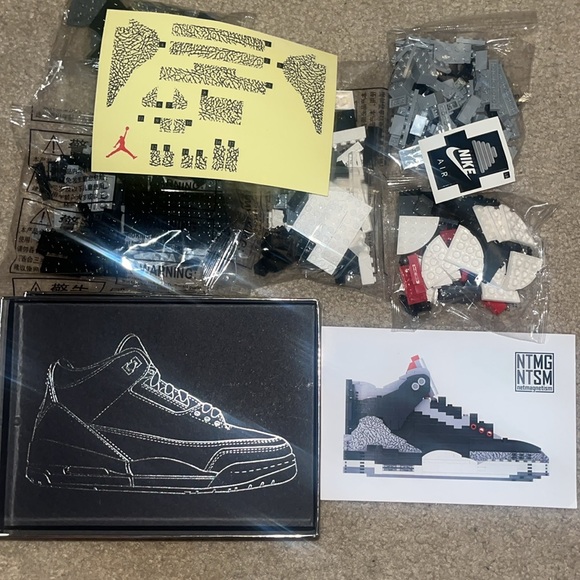 Kick Brick - Picture 4 of 4